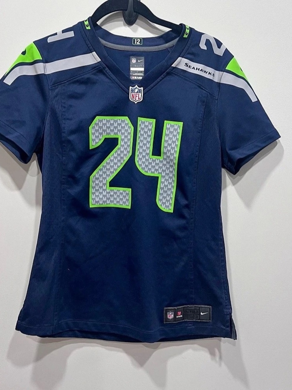 Nike Marshawn Lynch Seattle Seahawks #24 jersey Women’s Jersey Size Medium